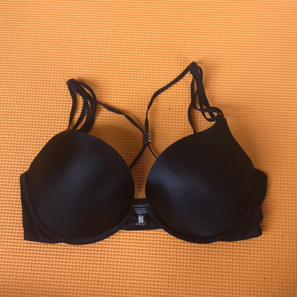 Victoria’s Secret Miraculous Plunge Bra